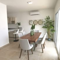 Sala moderna con sofá en L